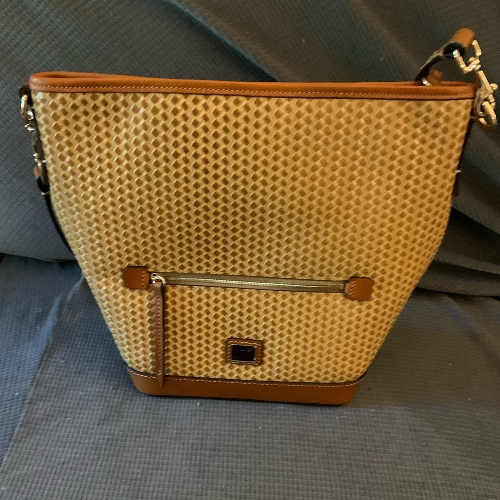 Dooney and Bourke bag